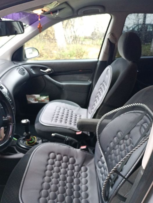 Ford focus mk1 2004 benzina 1,6.