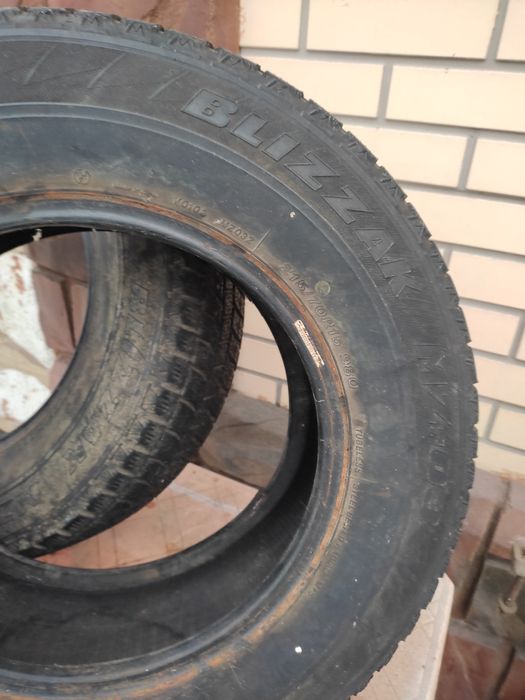 Резина зимняя  б.у