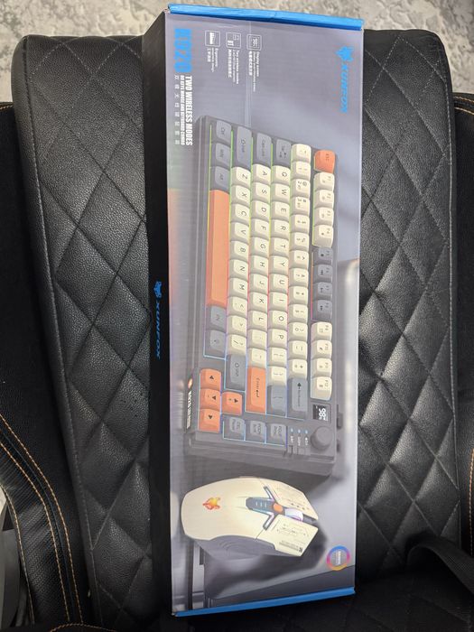 Беспроводные клавиатура и мышь с подсветкой XunFox K920