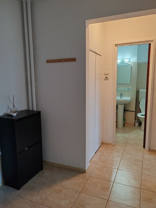 Închiriez apartament 2 camere 7/9 Bv. Timișoara  29