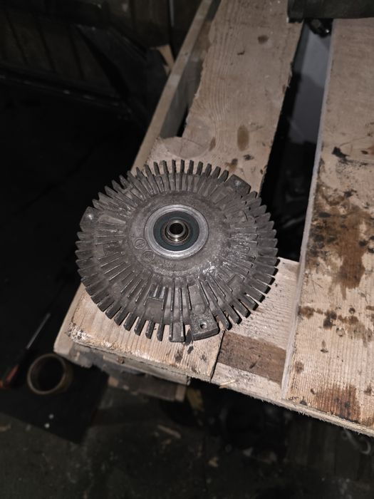 Виско за SsangYong kyron 2.7d. 2010г