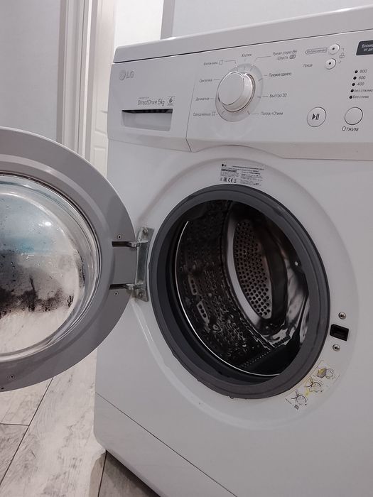 Продам стиральную машину автомат