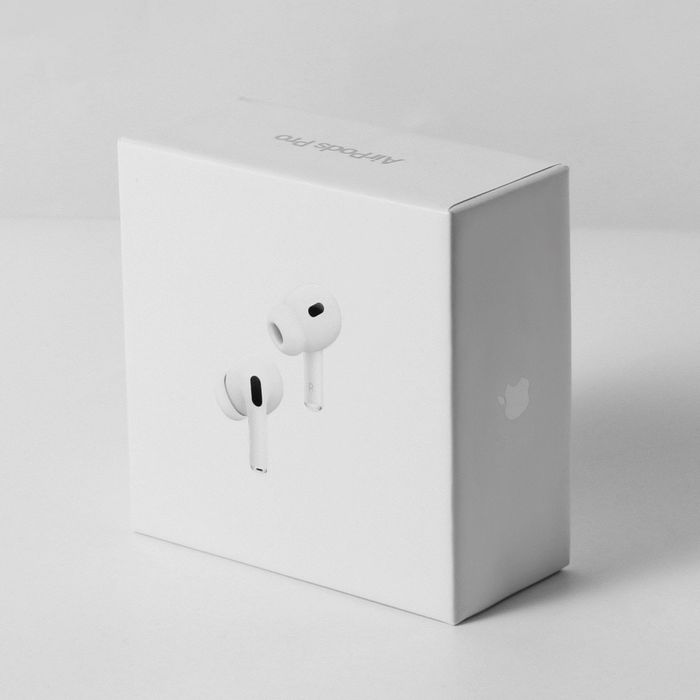 Airpods pro 2.