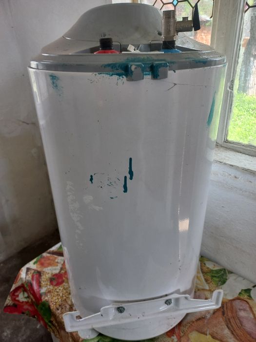 Продавам бойлер.