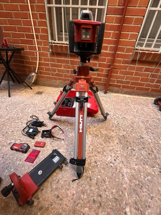 Nivela laser Hilti Pri 2