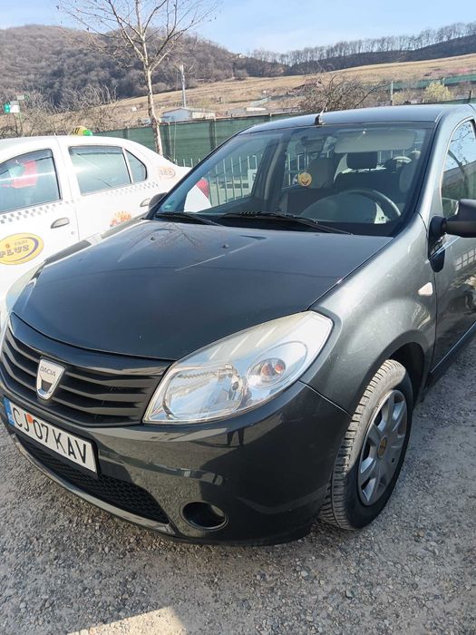 Vand Dacia Sandero , an 2008