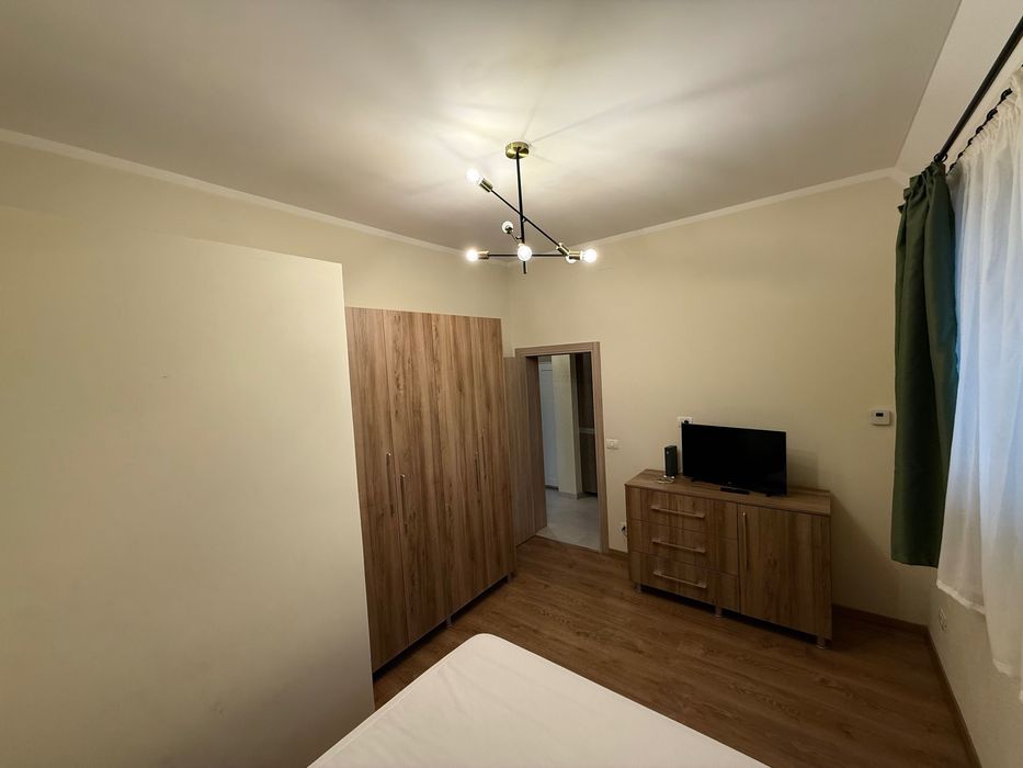 Proprietar închiriez apartament /duplex 2 camere,terasă ,Giroc