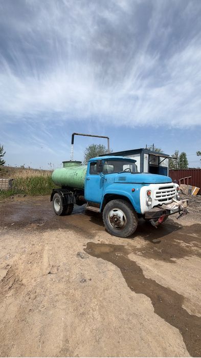 Продам зил 130 водовоз