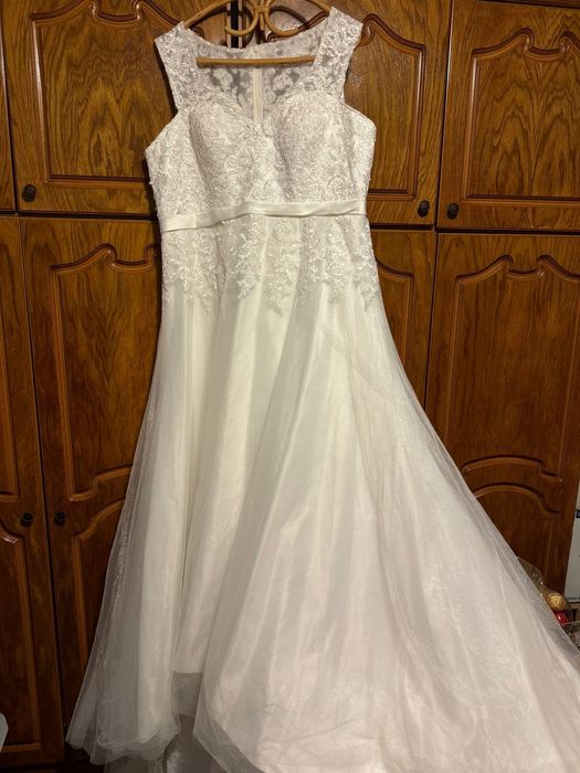 Rochie de mireasa la preț redus