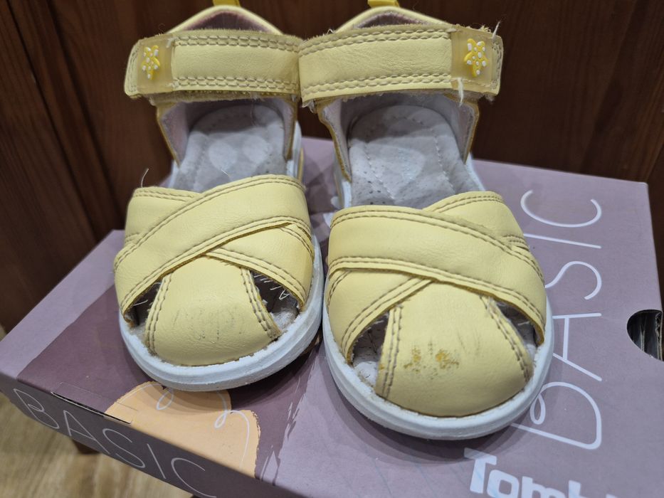 Детская обувь для девочки