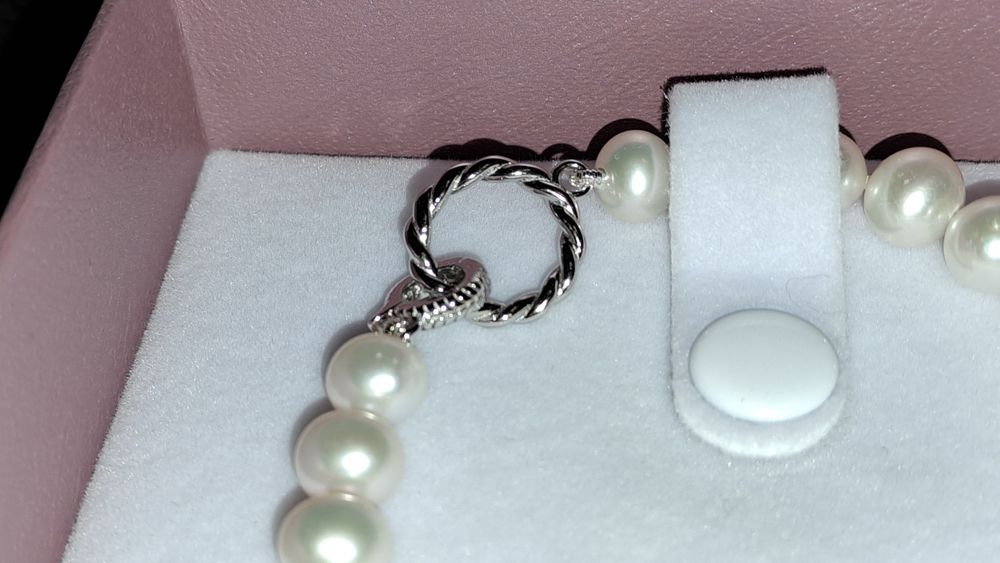 Нова гривна с перли, Swan Pearls