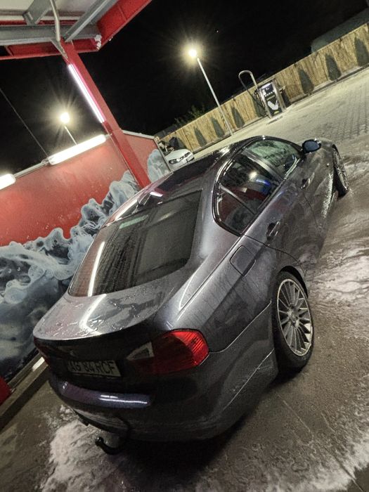 BMW Seria 3 E90