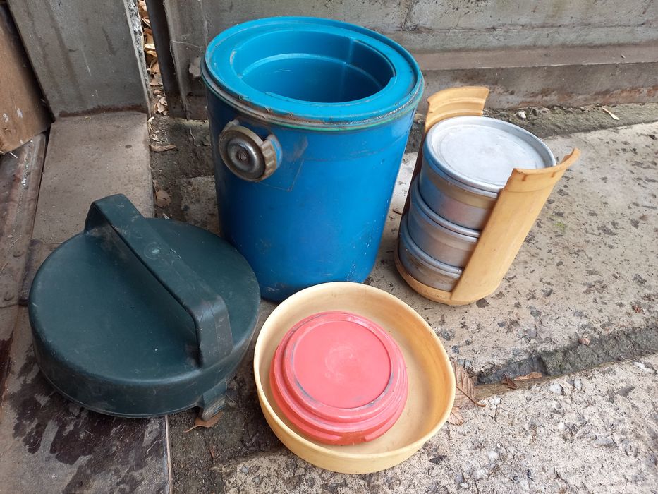 Продам советский термос для еды в хор сост