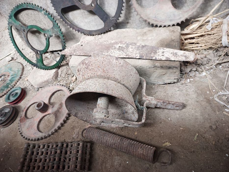 Shestirna zanjirlar va Reduktor lar va Briket stanok