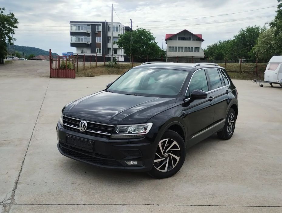 Volkswagen Tiguan 2.0 TDI 150 CP DSG LED Navi+Camera Lane/Side/Sign/Park Assist