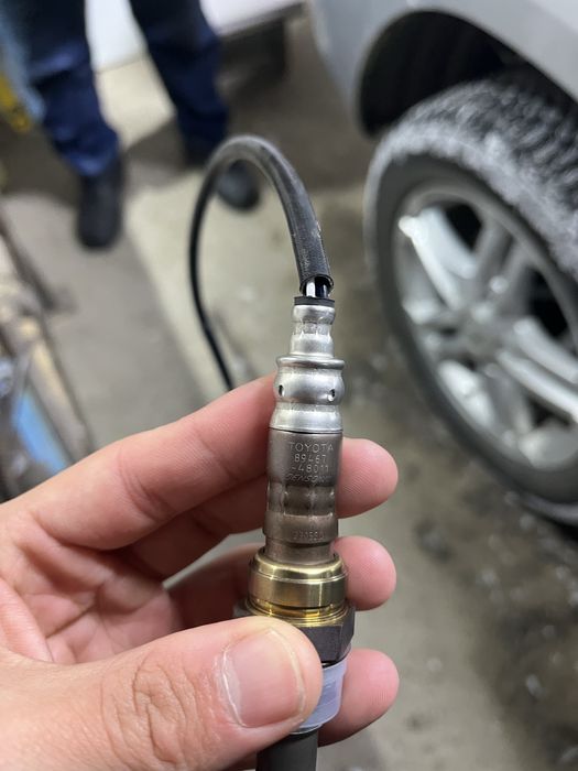 Почти новый лямбда зонд дензо