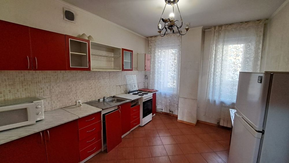 Продается 2 комн квартира