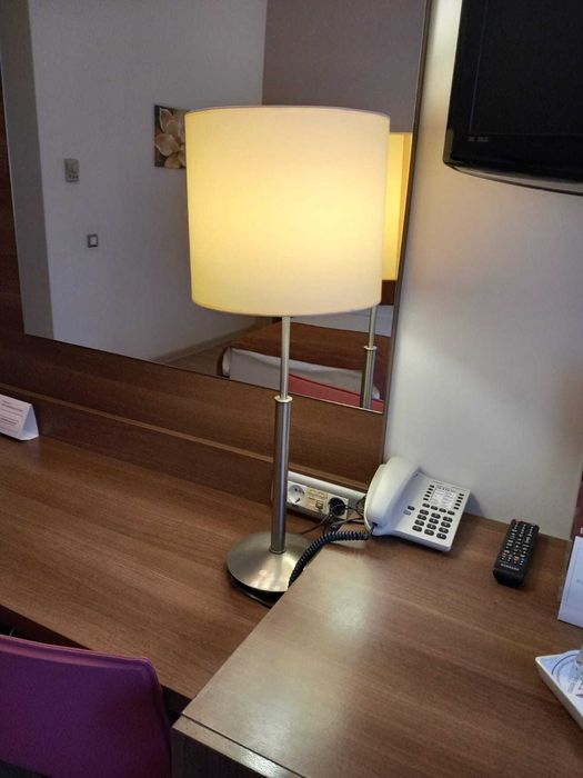 De vanzare lampadar si veioza inox