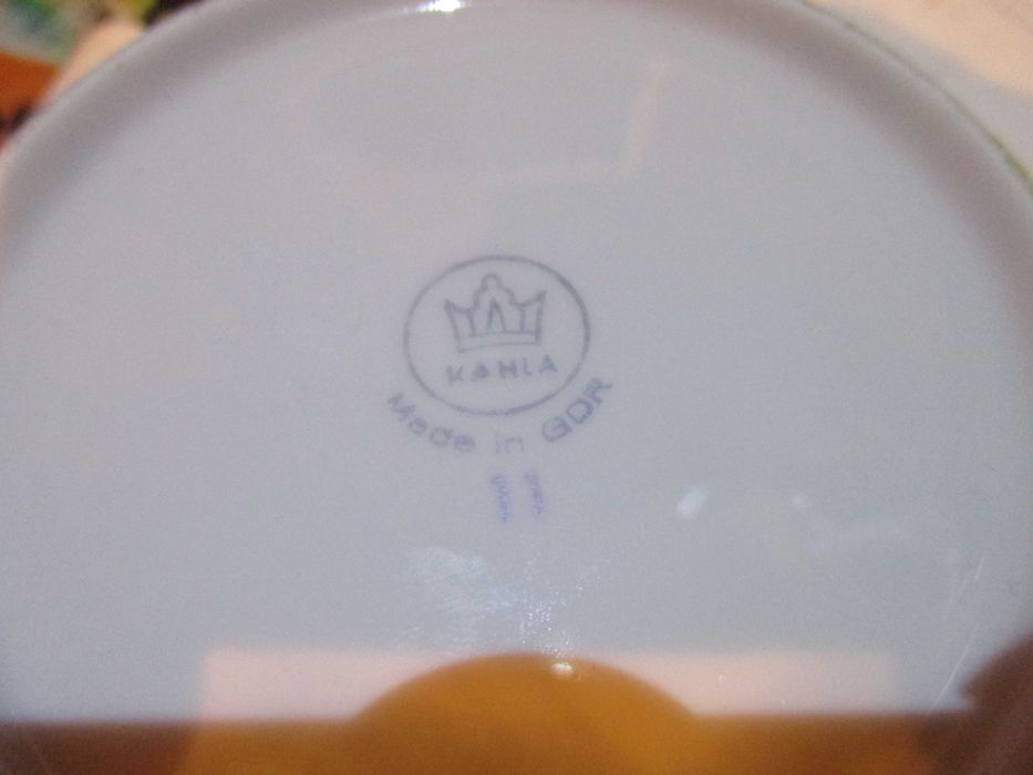 Сервиз Мадонна ГДР Kahla на 6 персон 75 предметов Золотая шишечка!