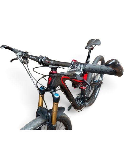 Колело Specialized stumpjumper FAR S-Works карбон/cashima  29”