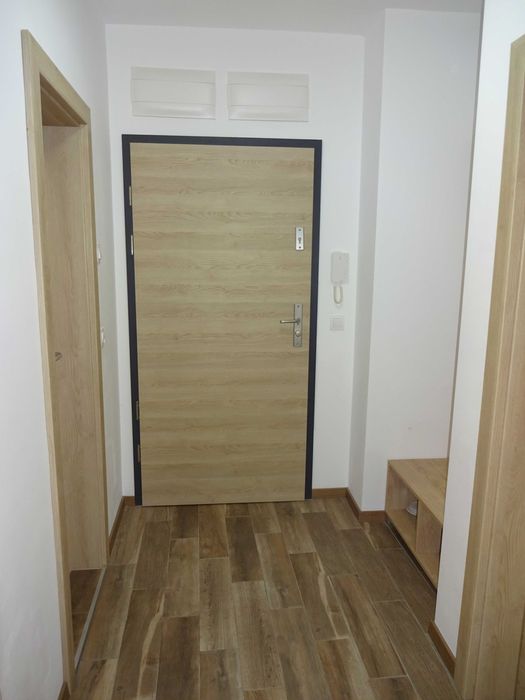 Дава се под наем Двустаен апартамент в к.к. Св.Св. Константин и Елена - 64 кв.м за 450 € - Снимка #7