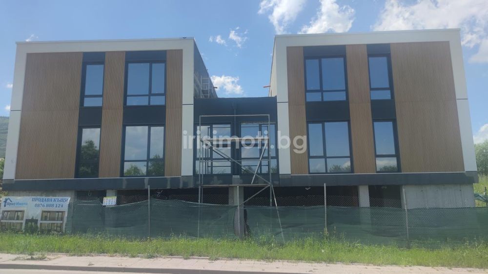 Продава се Къща в с. Бистрица, Област София-град - 302 кв.м за 1653 €/кв.м - Снимка #1