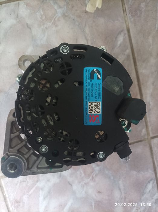 Alternator cumins 5318120 14v-120A