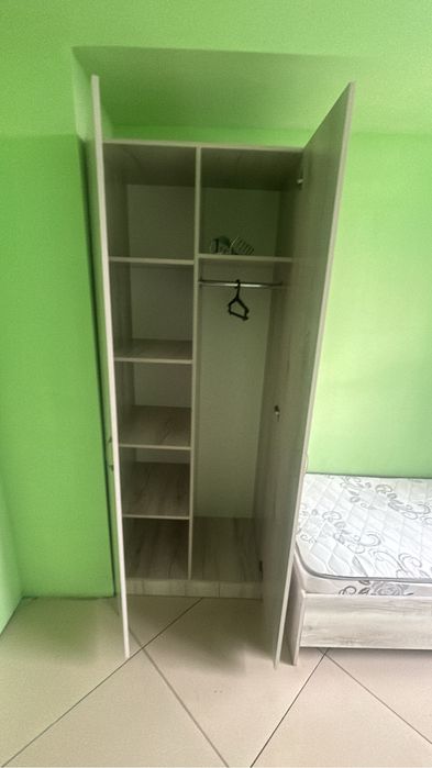 Шкафтар төсектер сатылады