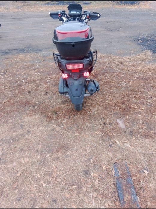 Скутер танк 150.