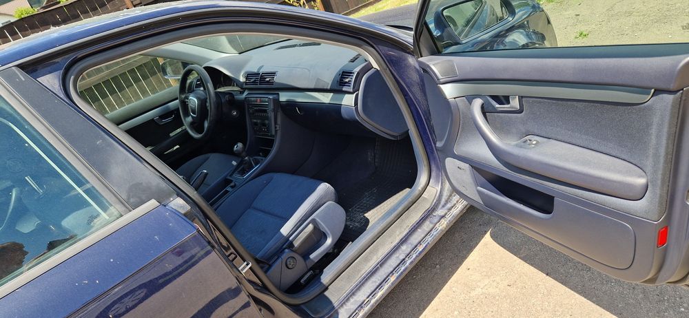 Vând audi a4 b7 motor 1.9 tdi naveta inmatriculat consum mic taxe mici