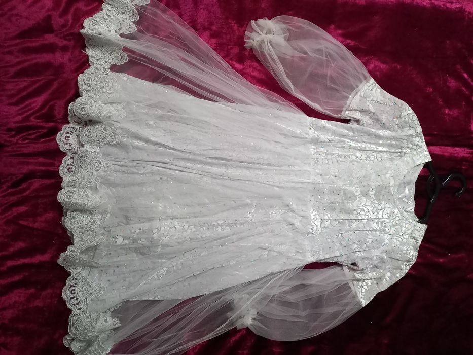 Келин салом учун куйлак чопонини алохида олсангиз хам булади