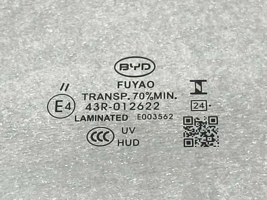 BYD YUAN PLUS Переднее лобовое стекло original В наличии