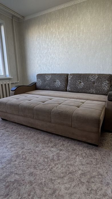 Продам диван б/у