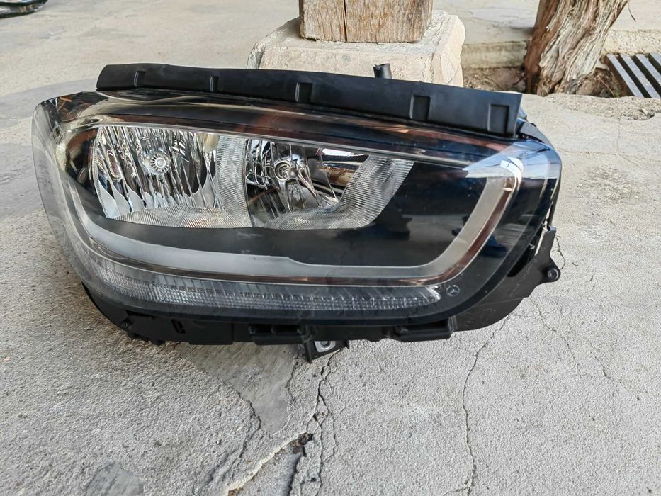 Фар Mercedes W247 B-Classa LED десен / Фар Мерцедес Б класа Оригинален
