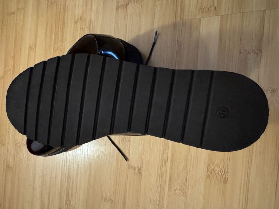 Pantofi loafers din piele lacuita Anna Cori