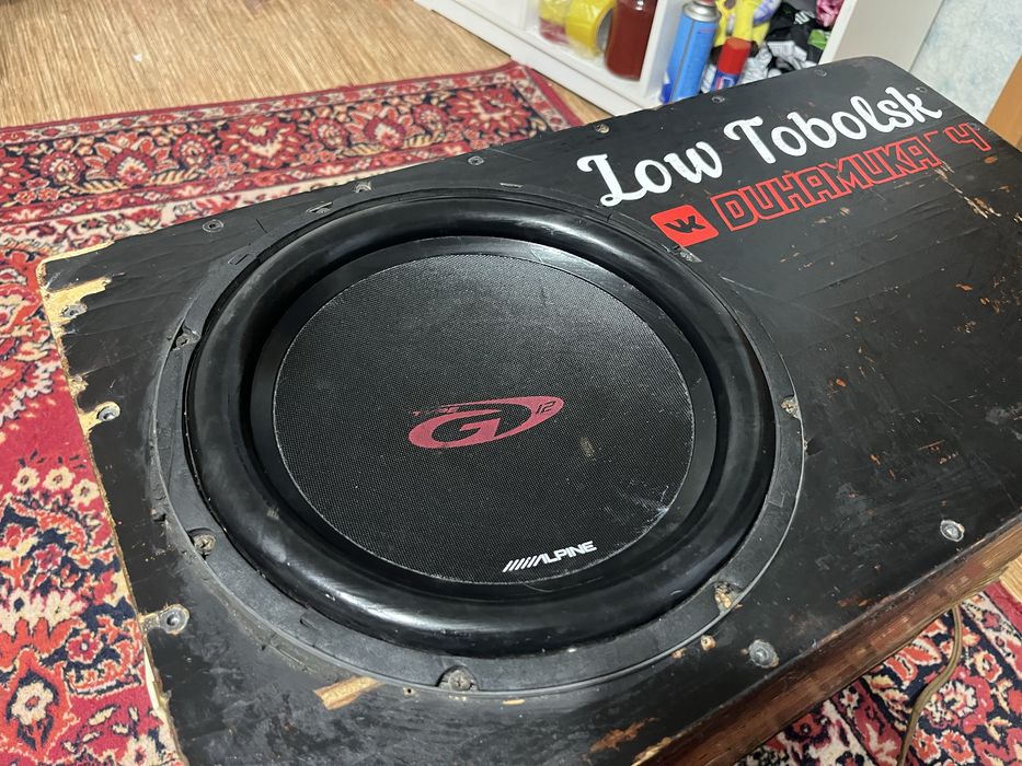 Сабвуфер и усилитель для колонок