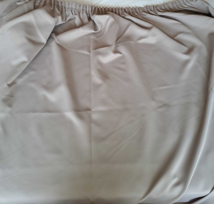 Готова затъмняваща завеса, материал блекаут - 2 бр.