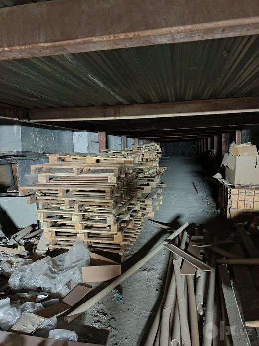 Poddon pallet taxtali