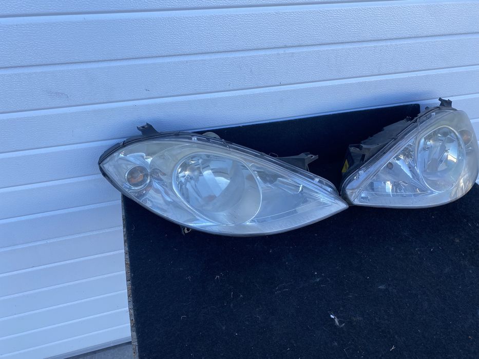 Faruri / far stanga far dreapta Mercedes A class w169 2004-2011