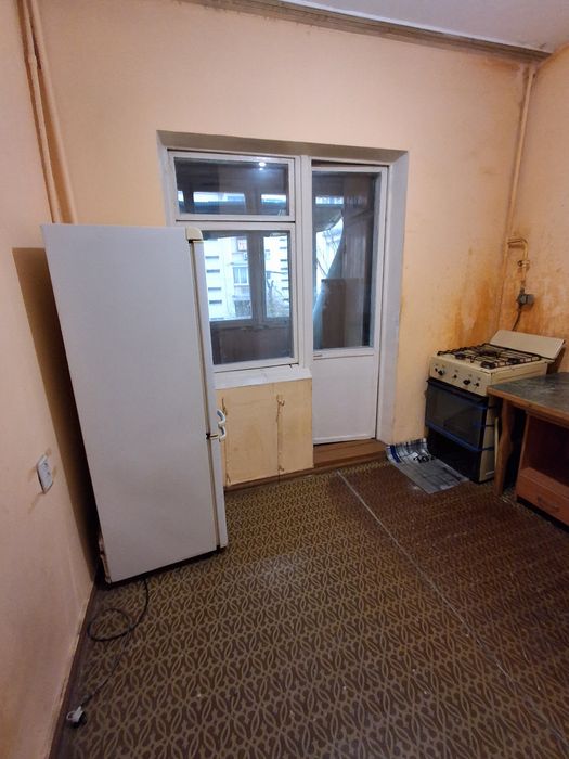 Здаецая 2 комнатная квартира массив куйлук 5