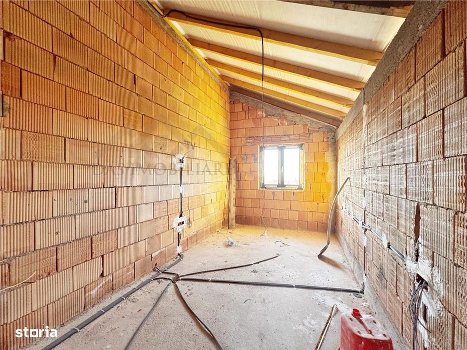 Schimb cu apartament, casa noua cu etaj, in cartier nou Tautii Maghera