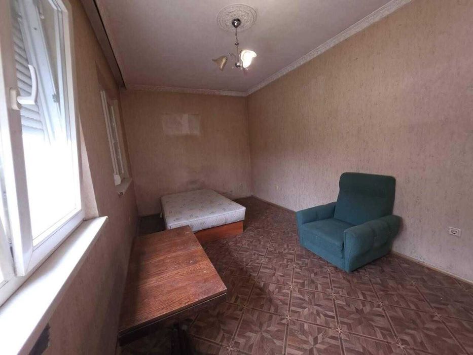 Продава се Тристаен апартамент в Пловдив, Център - 88 кв.м за 719 €/кв.м - Снимка #4