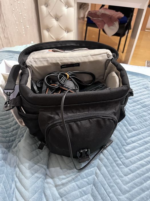 Продам Sony Alpha A57