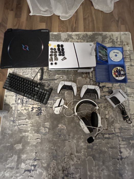 Vând setup intreg PS 5 Slim cu monitor ACER 240 HZ