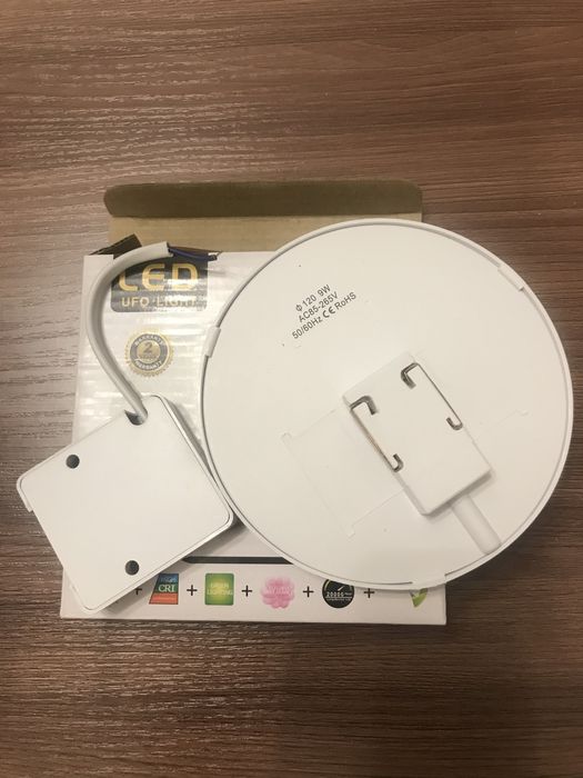 Лампа 9w,яркий свет