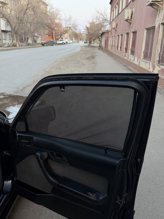 Шторки бмв е34 лютор