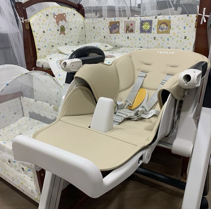Детский стульчик для кормления IVOLIA B2 складной регулируемый