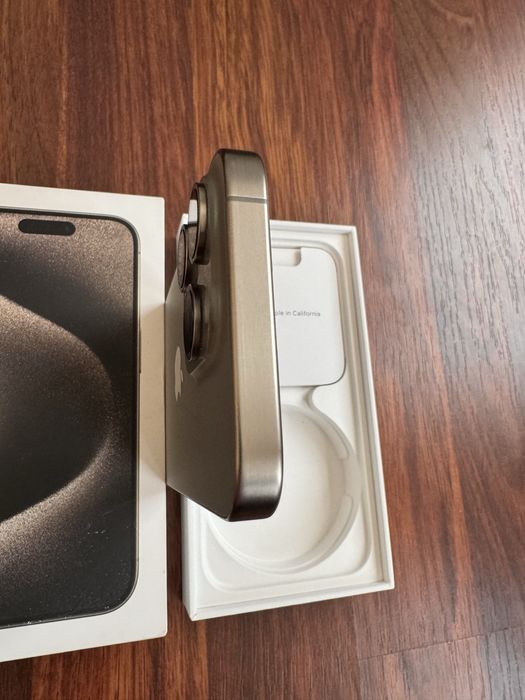 iPhone 15 Pro 256GB Natural Titanium