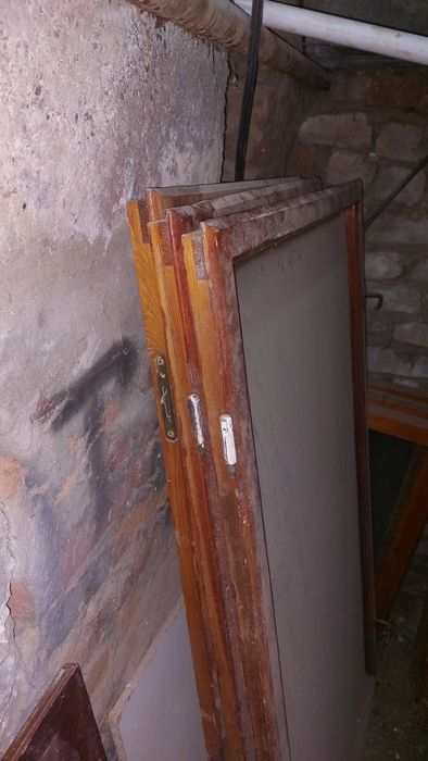 Окна чисто деревянные