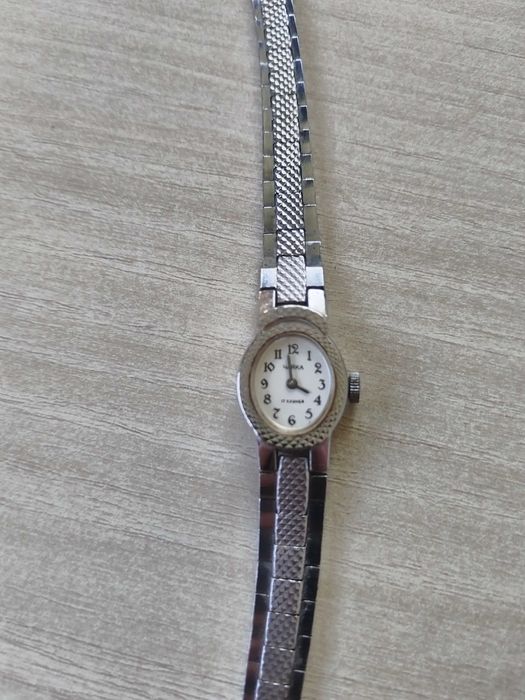 Дамски механичен часовник Чайка – 17 камъка, СССР